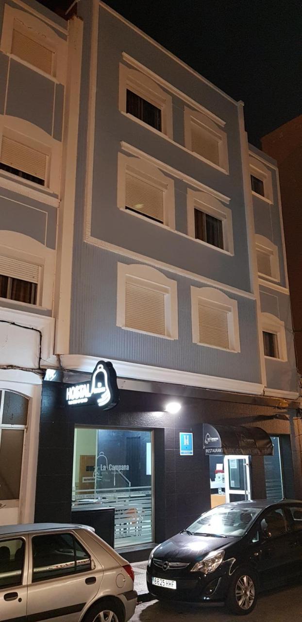 Hostal La Campana Ла-Лінеа-де-ла-Консепсьйон Екстер'єр фото