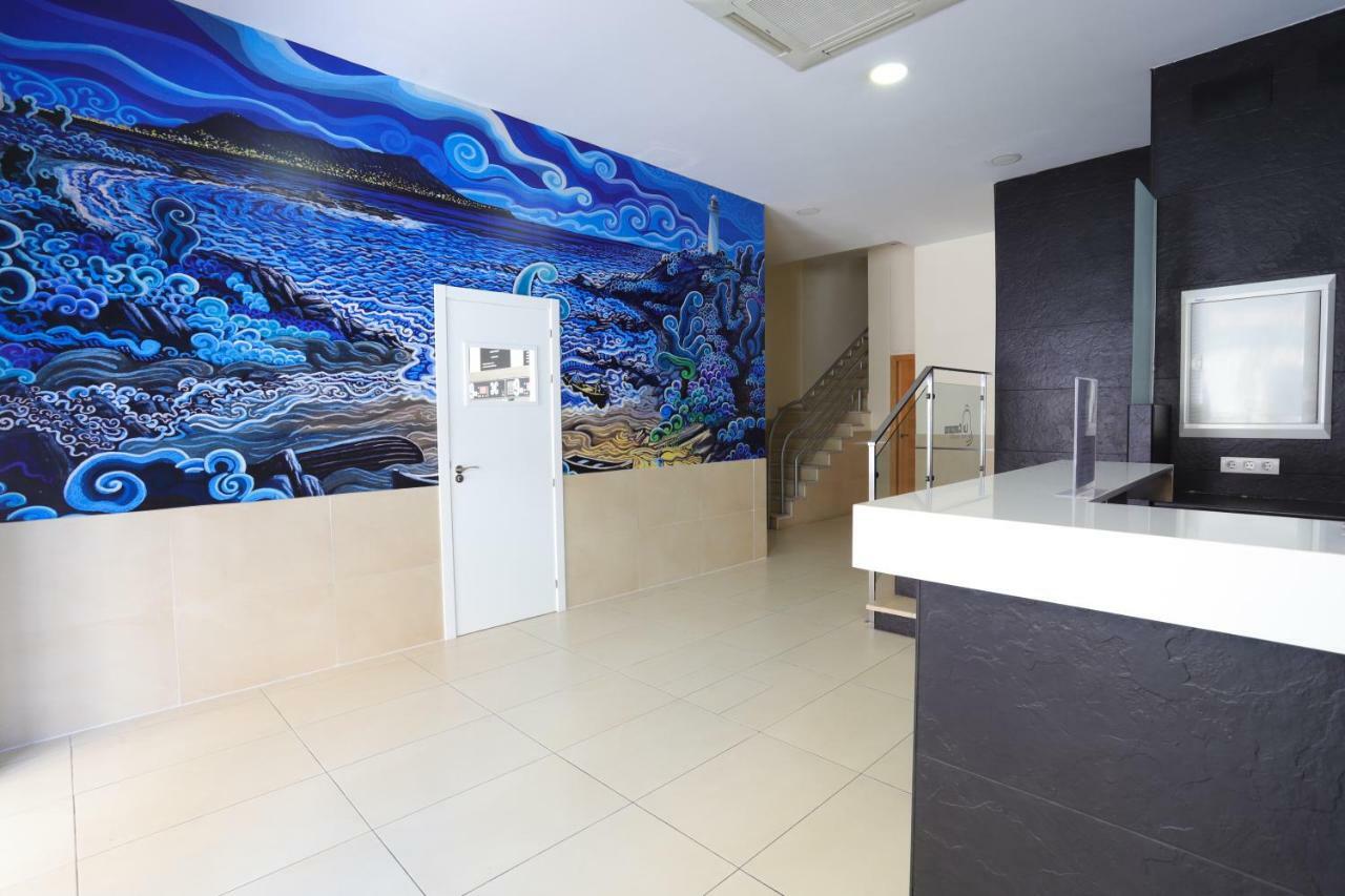 Hostal La Campana Ла-Лінеа-де-ла-Консепсьйон Екстер'єр фото
